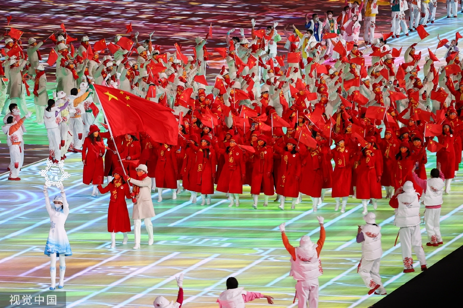 北京冬奥会开幕式中国代表团进场