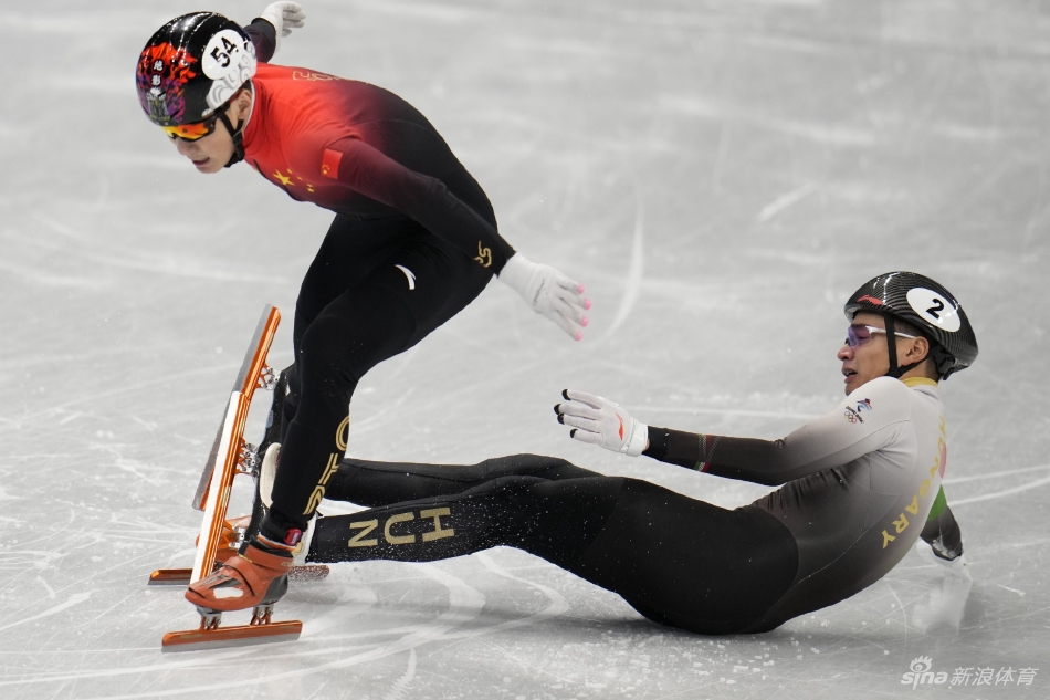 新浪直击速滑1000米任子威夺中国第二金