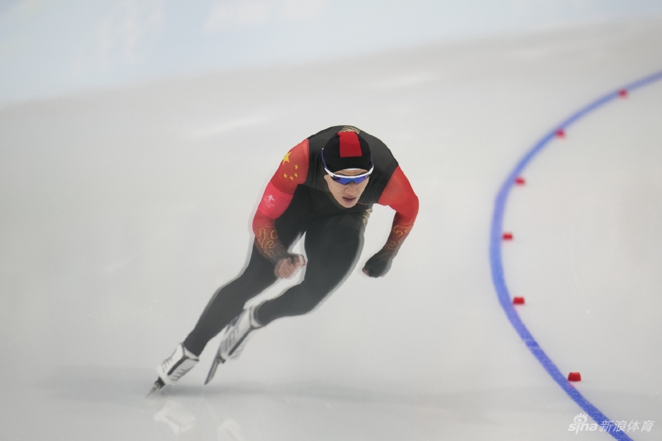 新浪直击速滑男子1500米宁忠岩获第7
