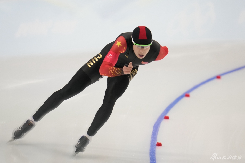 新浪直击速滑男子1500米宁忠岩获第7