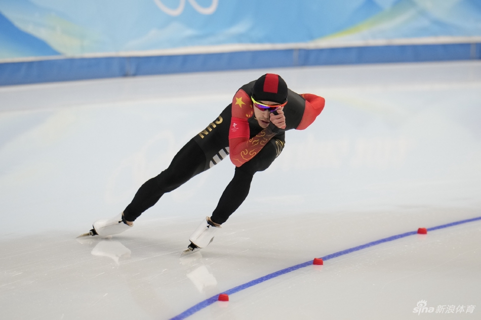 新浪直击速滑男子1500米宁忠岩获第7