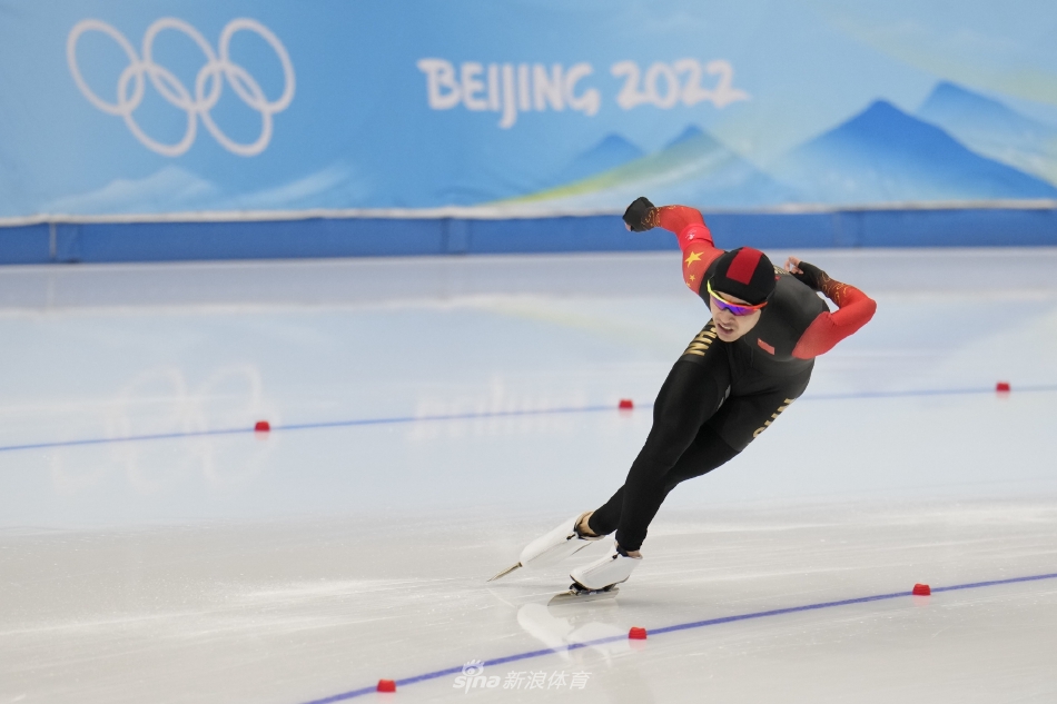 新浪直击速滑男子1500米宁忠岩获第7