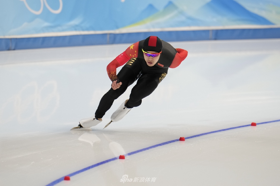 新浪直击速滑男子1500米宁忠岩获第7
