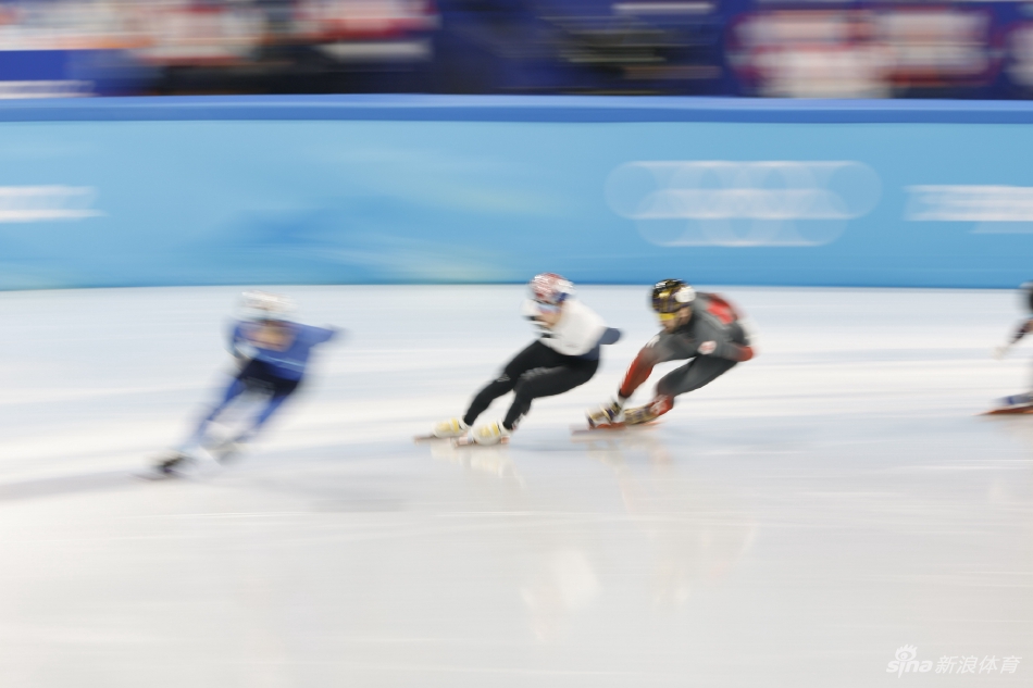 速滑1500米张添翼无缘半决赛 孙龙小组第四