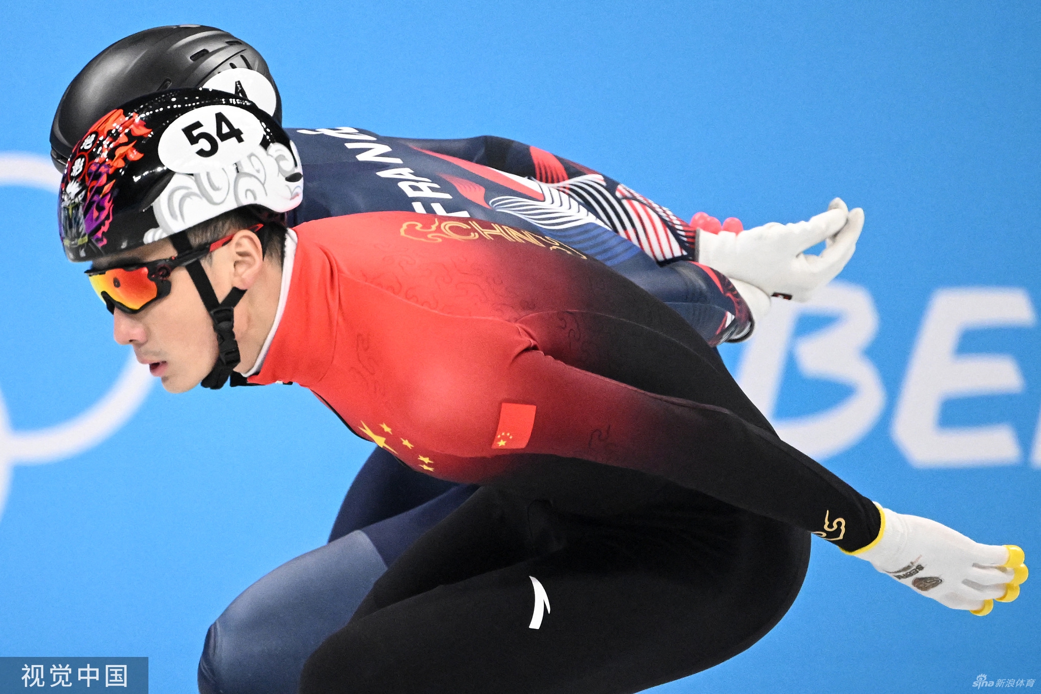 速滑1500米任子威小组第一晋级半决赛