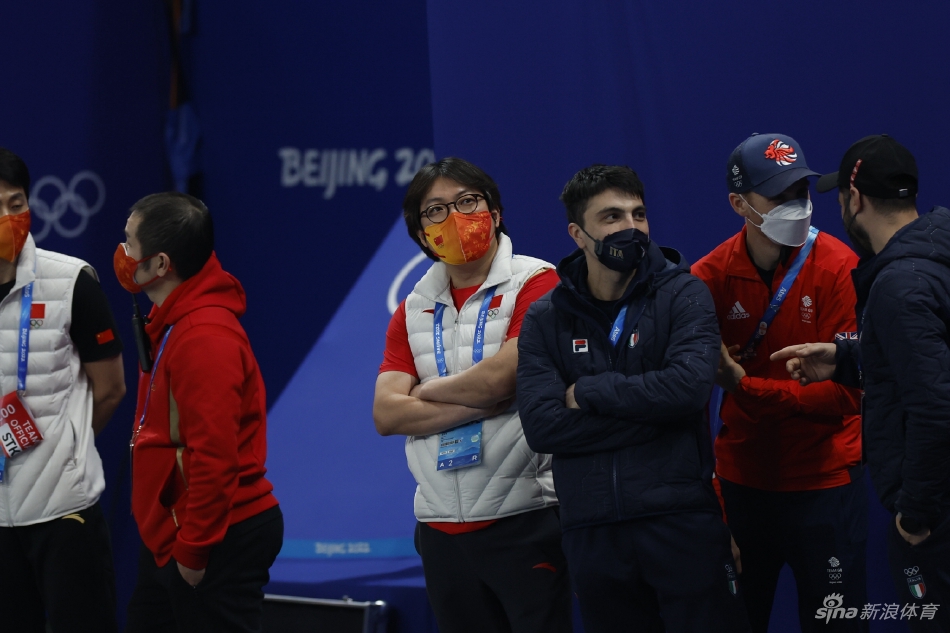 1500米半决赛任子威犯规被取消成绩