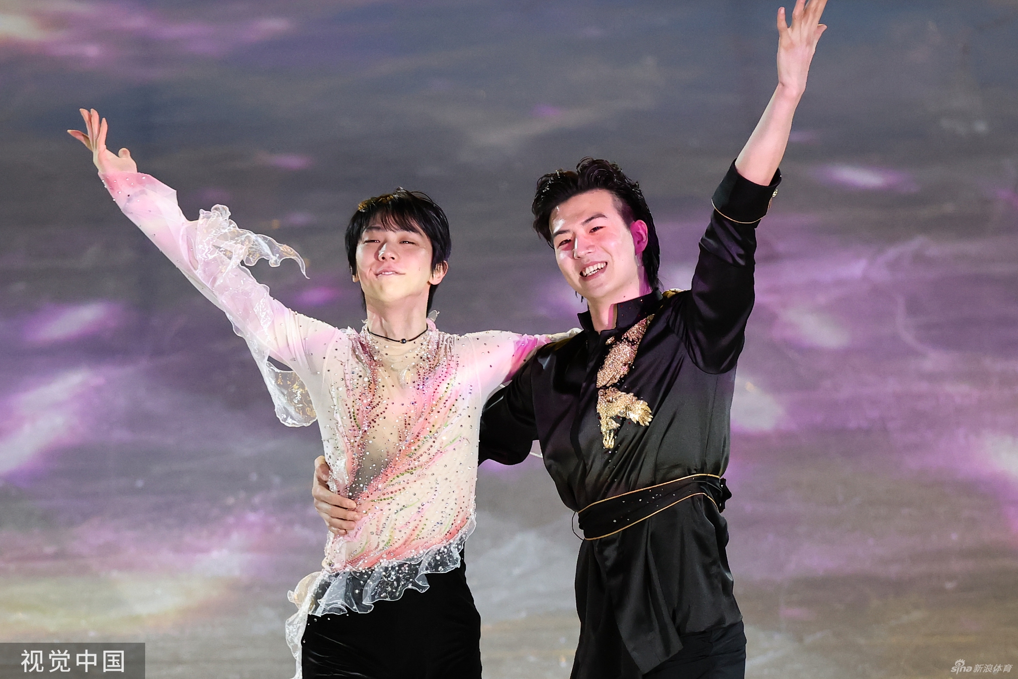 花滑表演赛羽生结弦演绎《春天来了》