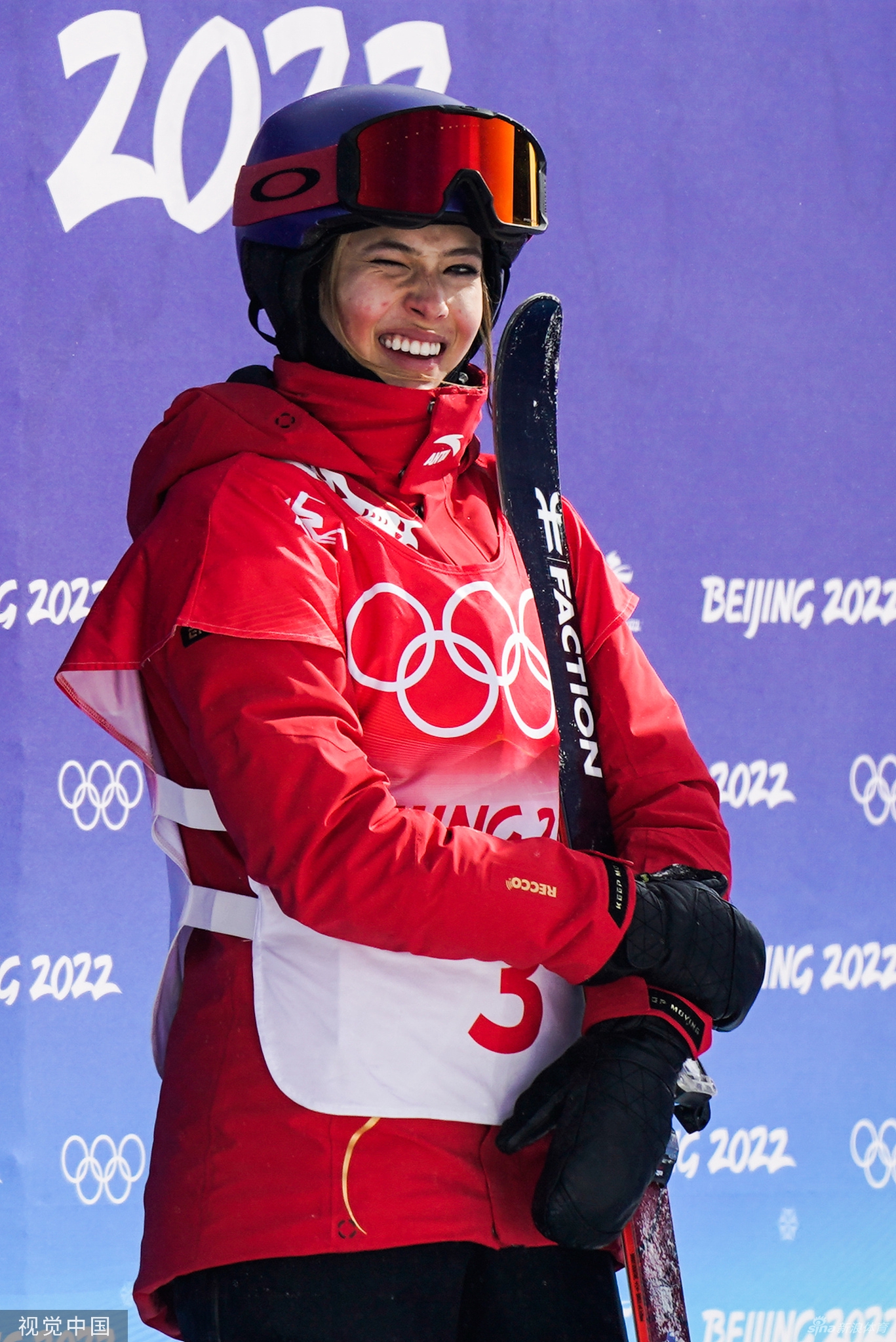 女子坡面障碍技巧谷爱凌摘银