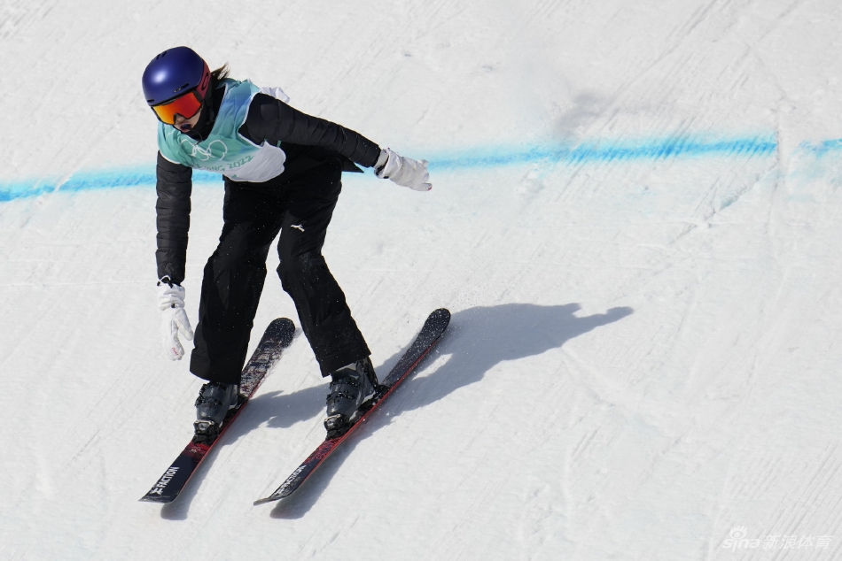 大跳台资格赛谷爱凌首秀晋级决赛