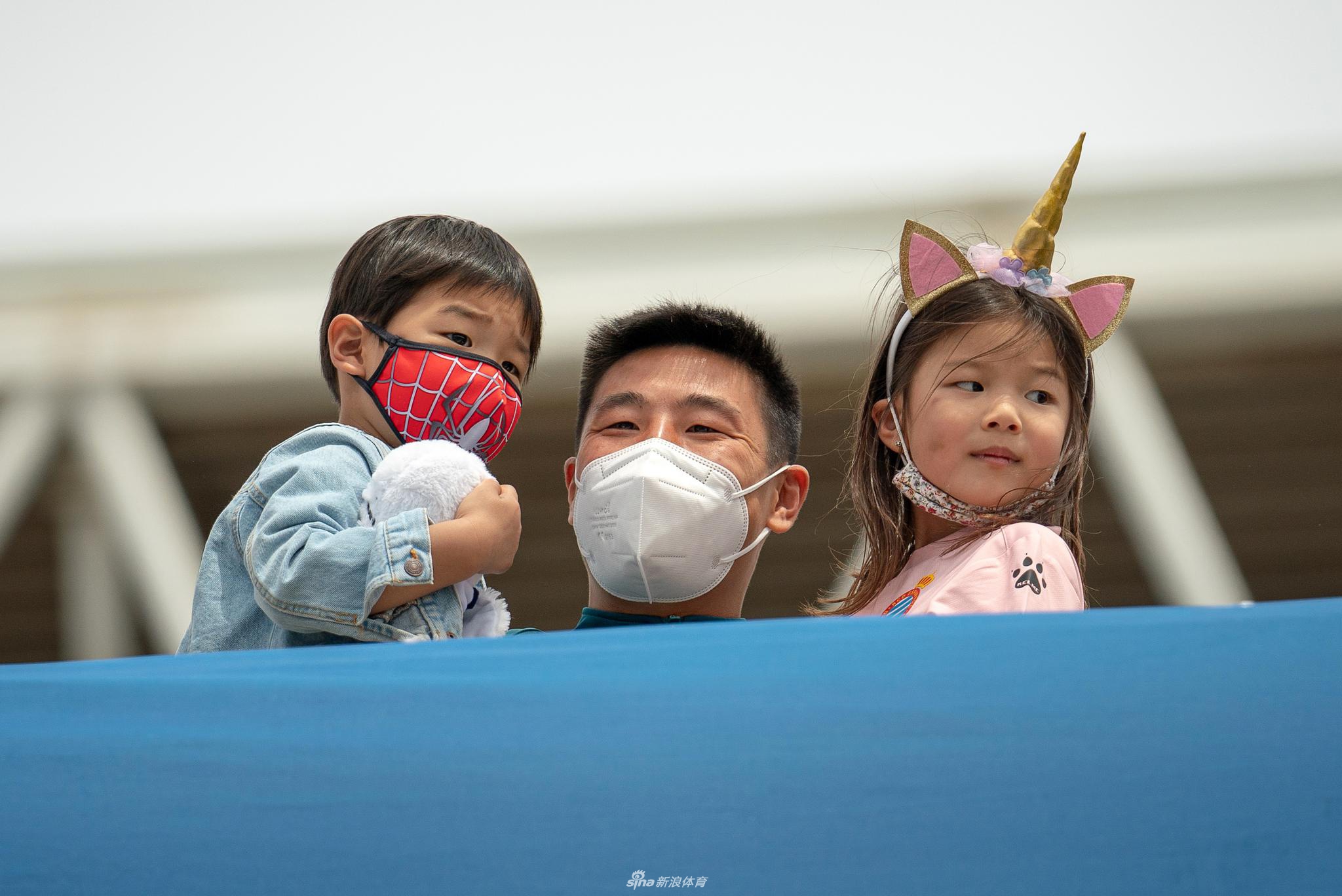 重返西甲！武磊中西语喊话球迷:我爱你们！