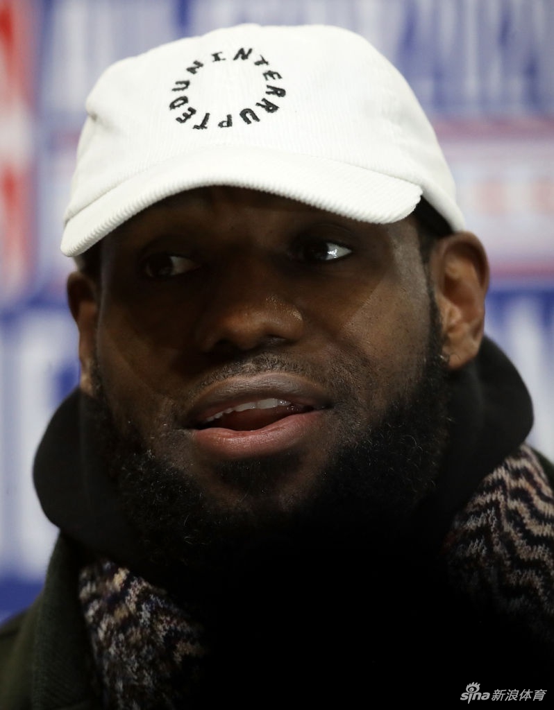 NBA全明星媒体采访日 詹姆斯成关注焦点