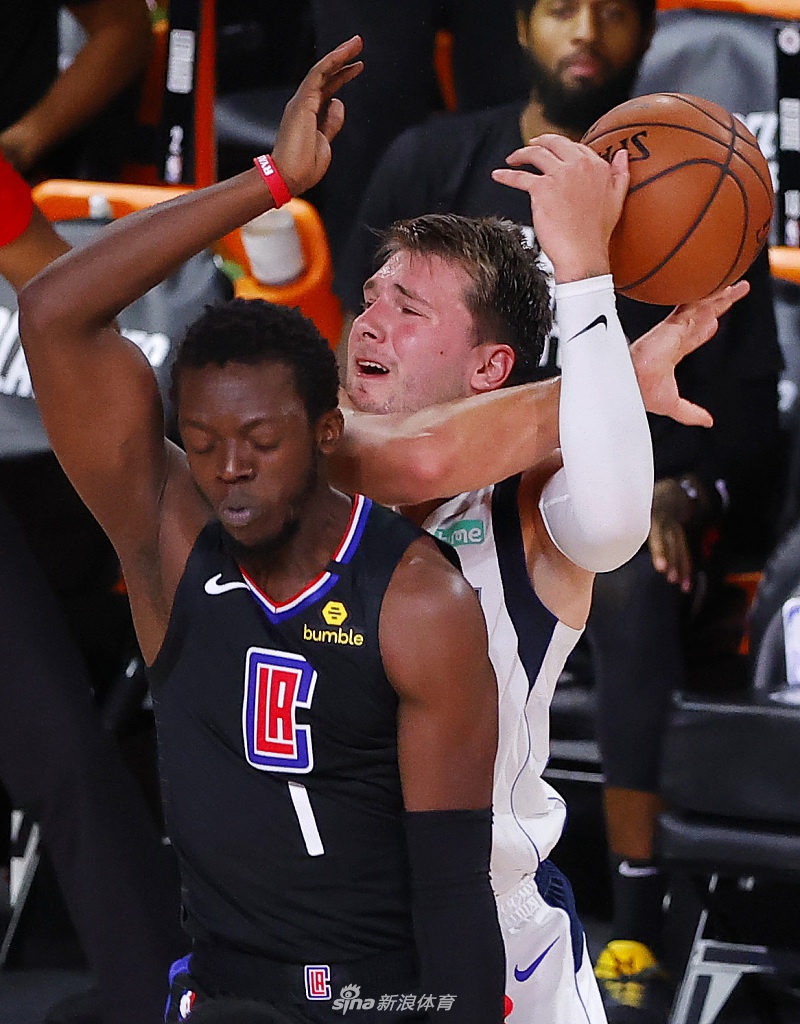 [NBA季后赛]独行侠110-118快船 总分0-1