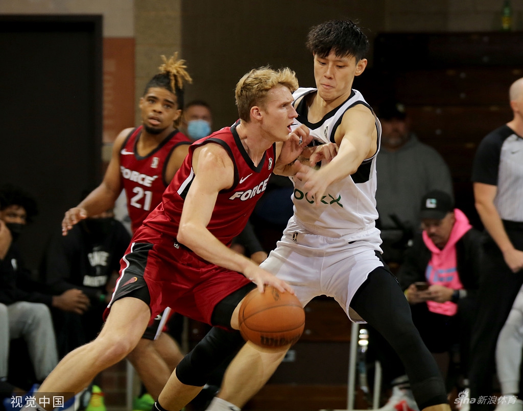 [NBDL]点燃队失利 曾凡博20分钟7分3助攻