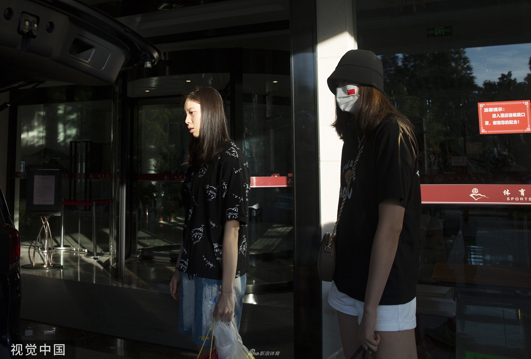 中国女排结束宁波封闭集训 启程前往北京