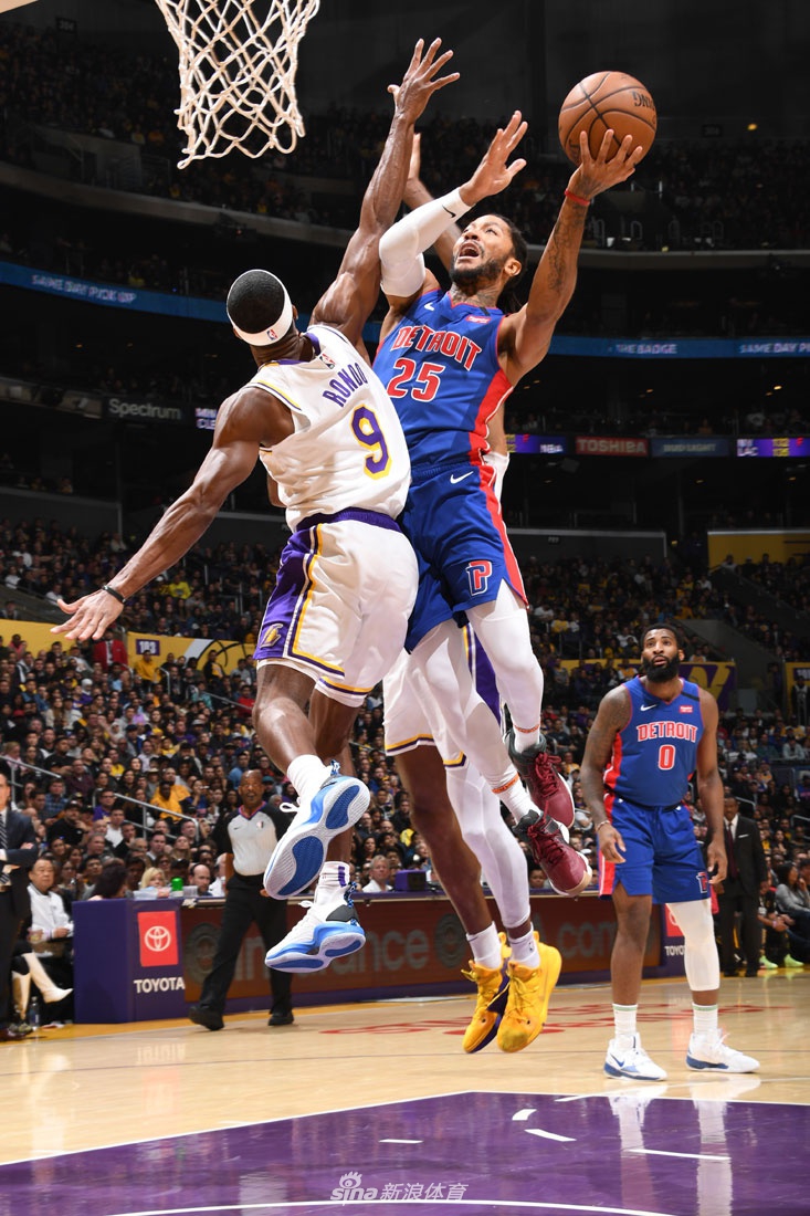 [NBA常规赛]活塞99-106湖人