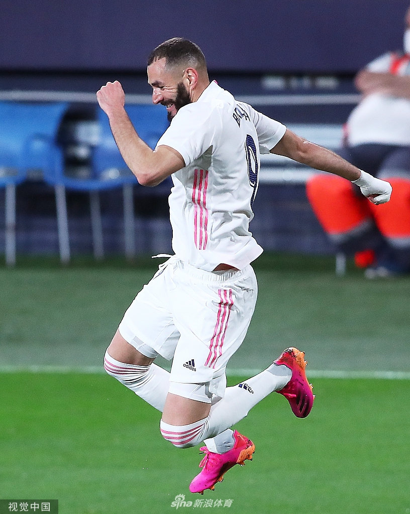 [西甲]加的斯0-3皇马 本泽马梅开二度+助攻