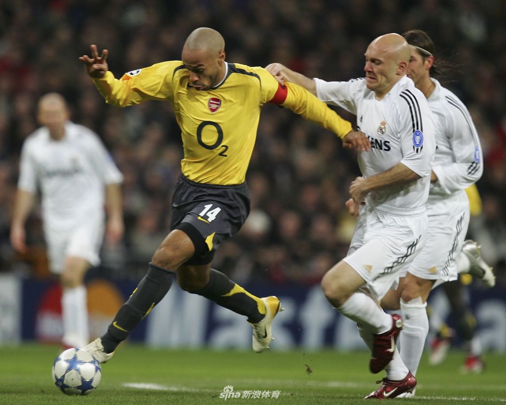 足坛赌神！皇马旧将玩扑克赚了1亿欧元