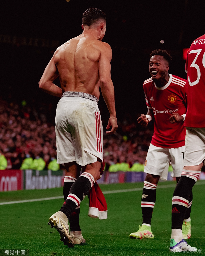 [欧冠]曼联2-1比利亚雷亚尔 C罗95分钟绝杀