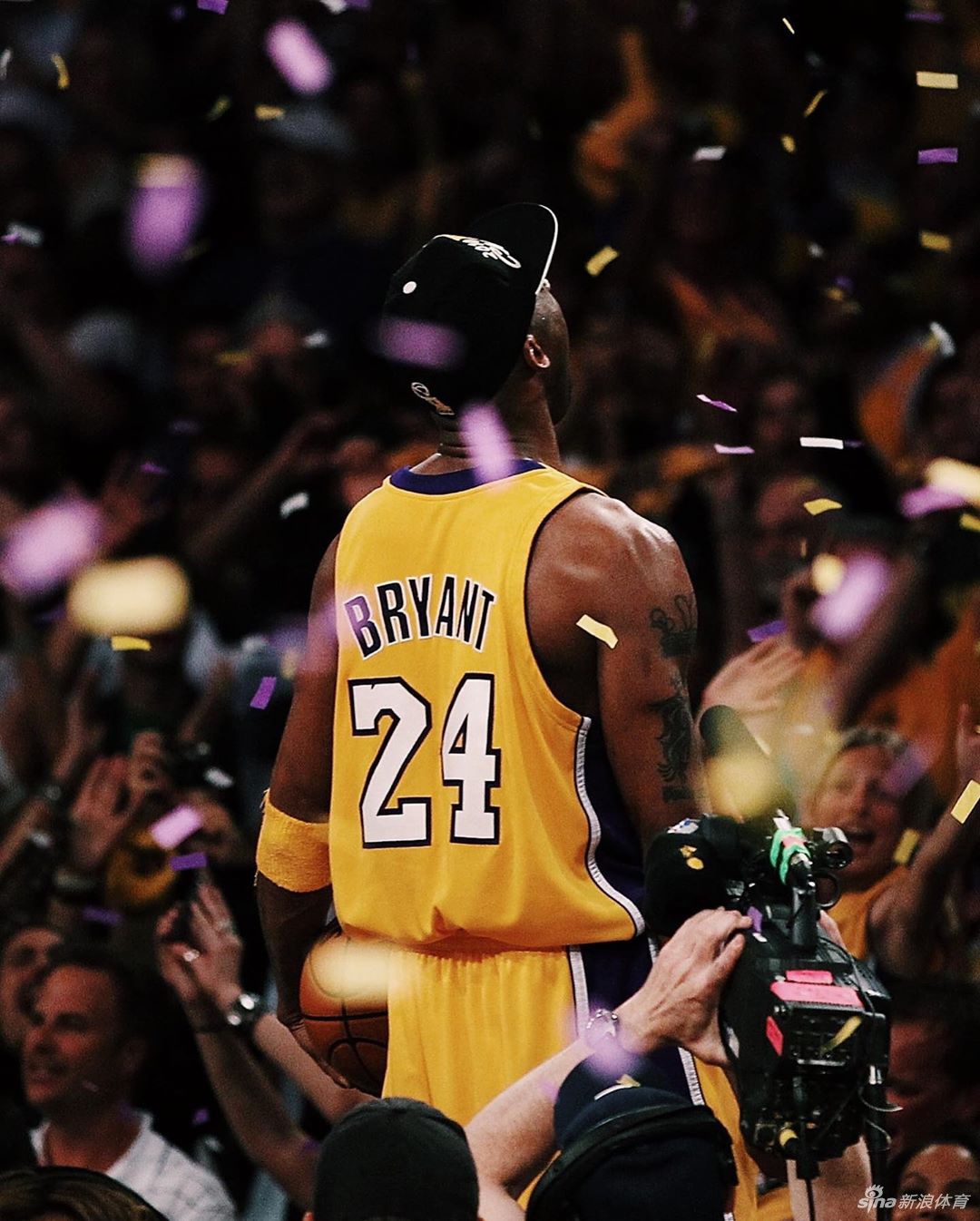 十年前的今天湖人抢七赢总冠军 科比夺生涯第五冠