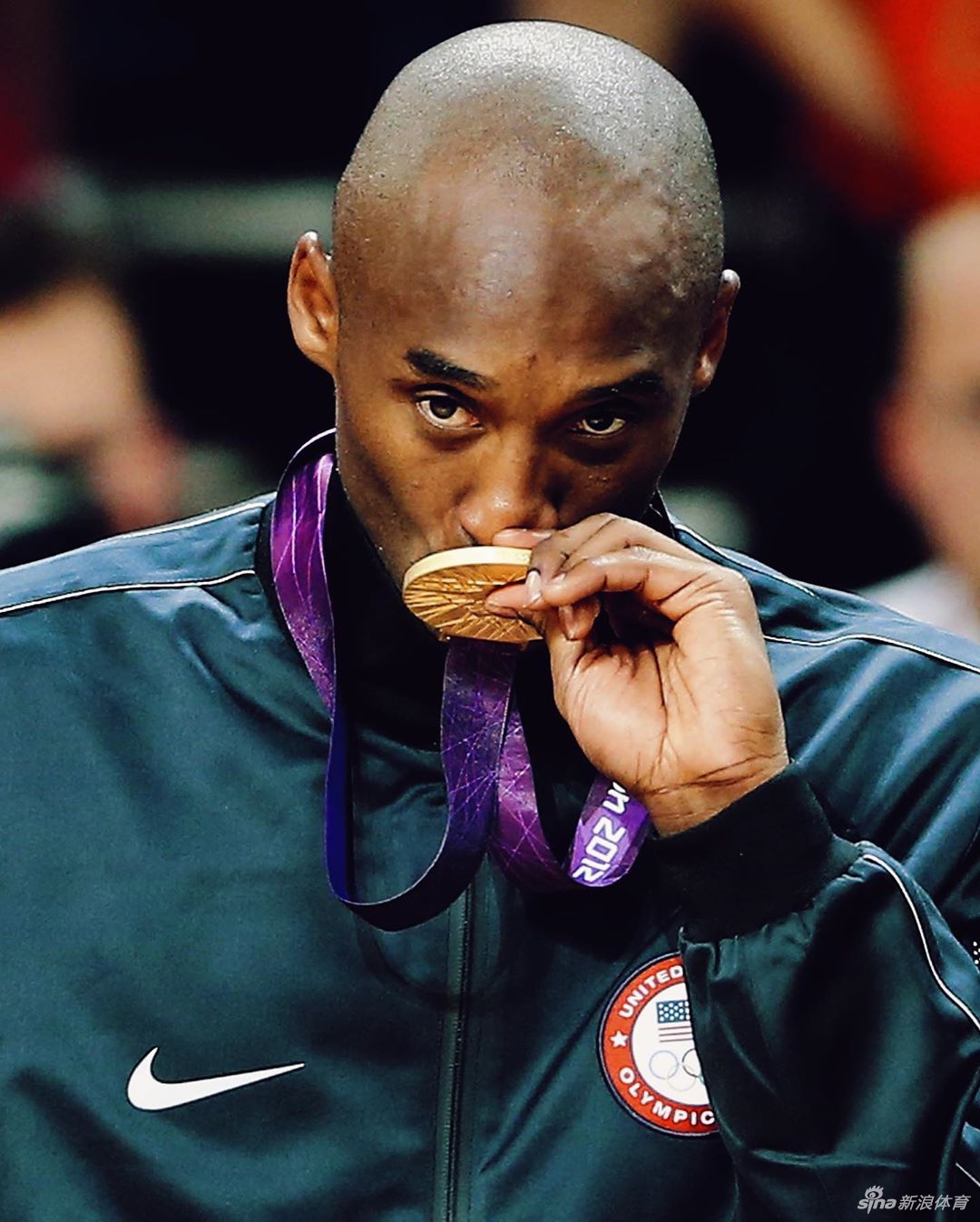 科比42岁生日快乐！全世界的球迷都想念你！