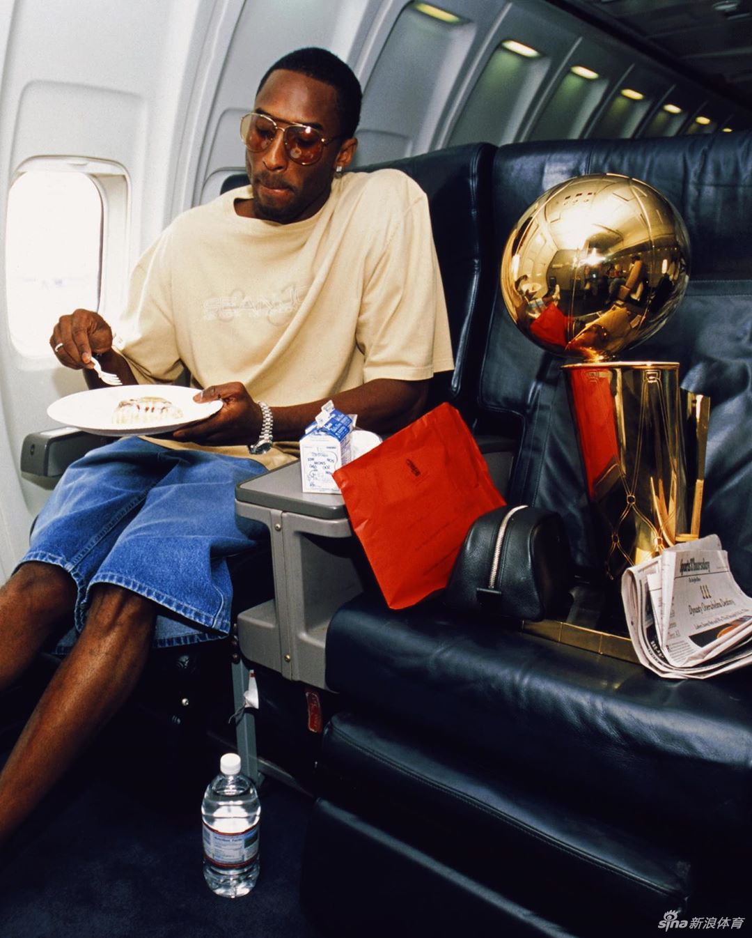 科比42岁生日快乐！全世界的球迷都想念你！