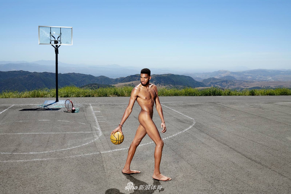 唐斯为ESPN拍摄全裸写真大片