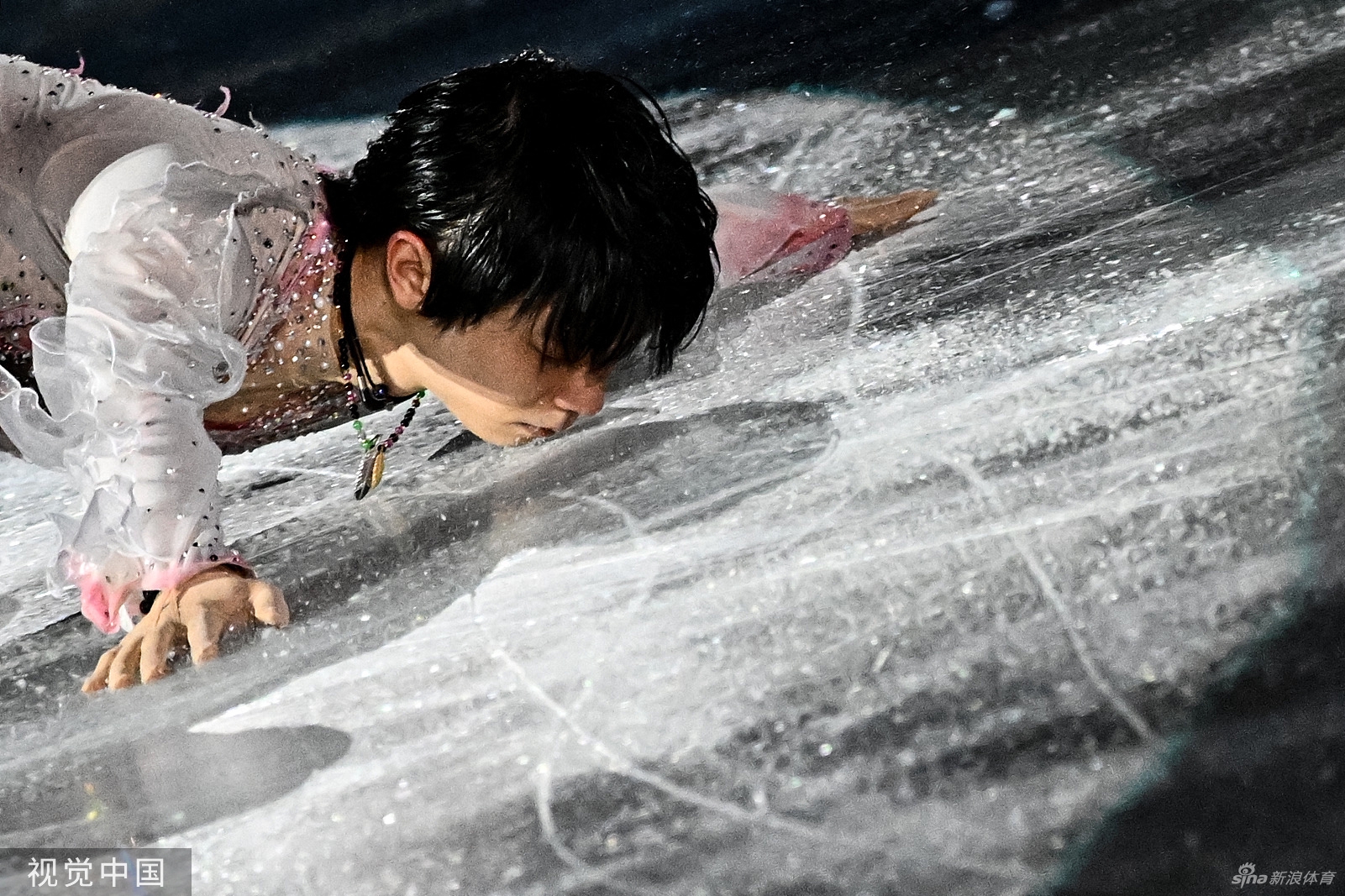 花滑表演赛羽生结弦演绎《春天来了》_高清图集_新浪网