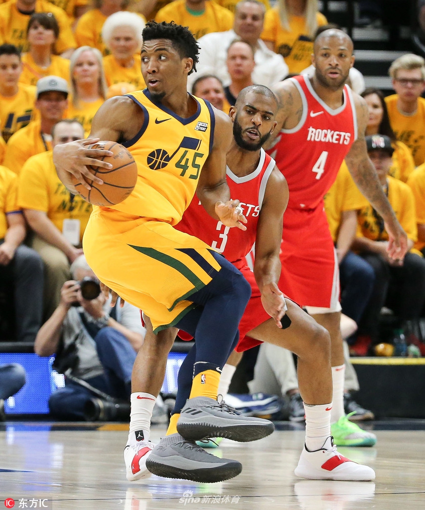 米切尔单打保罗