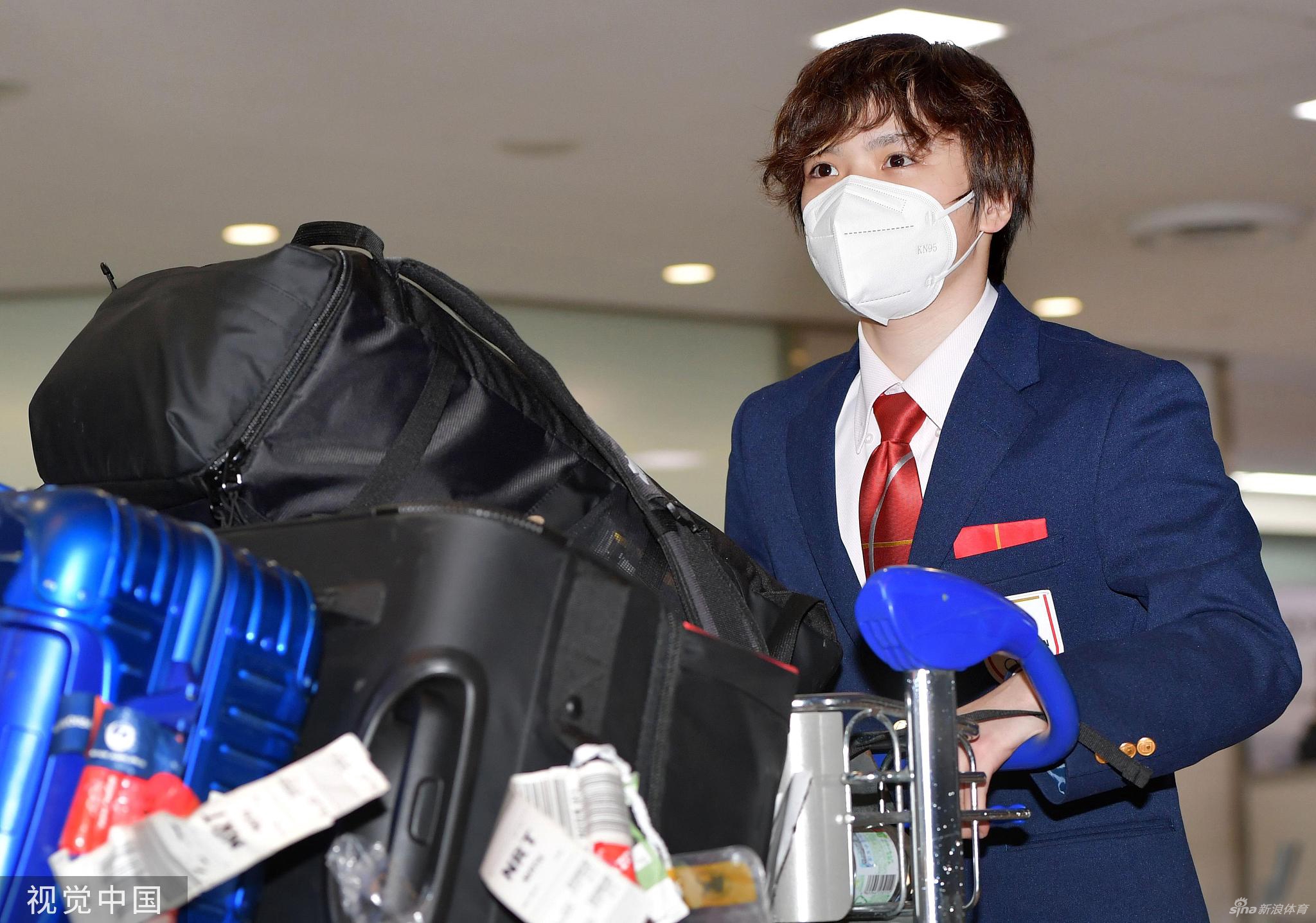 羽生结弦领衔日本冬奥代表团回国