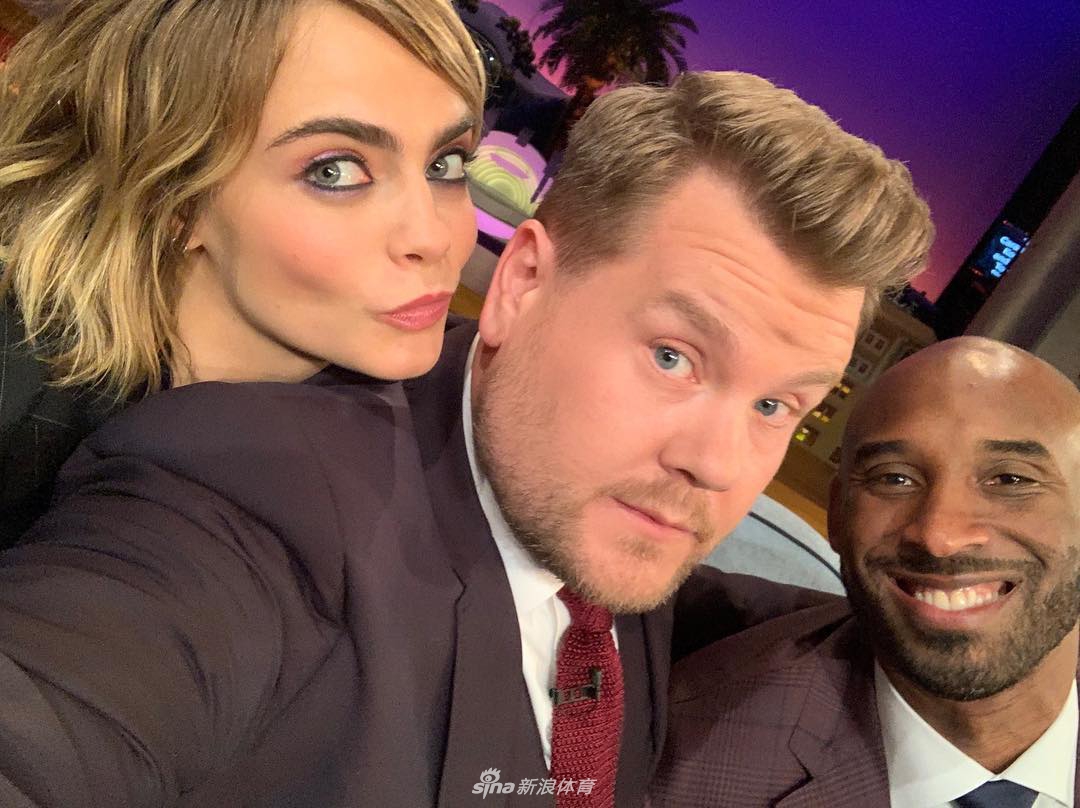 科比参与综艺节目 玩真心话大冒险