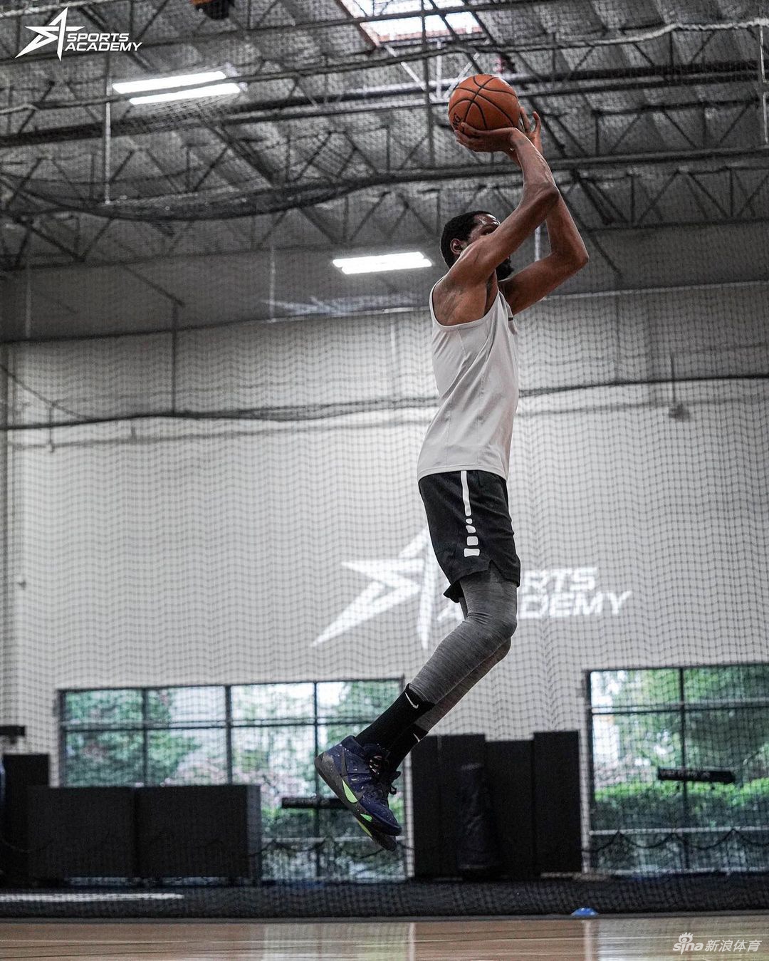 杜兰特最新训练照火力全开 期待KD王者归来