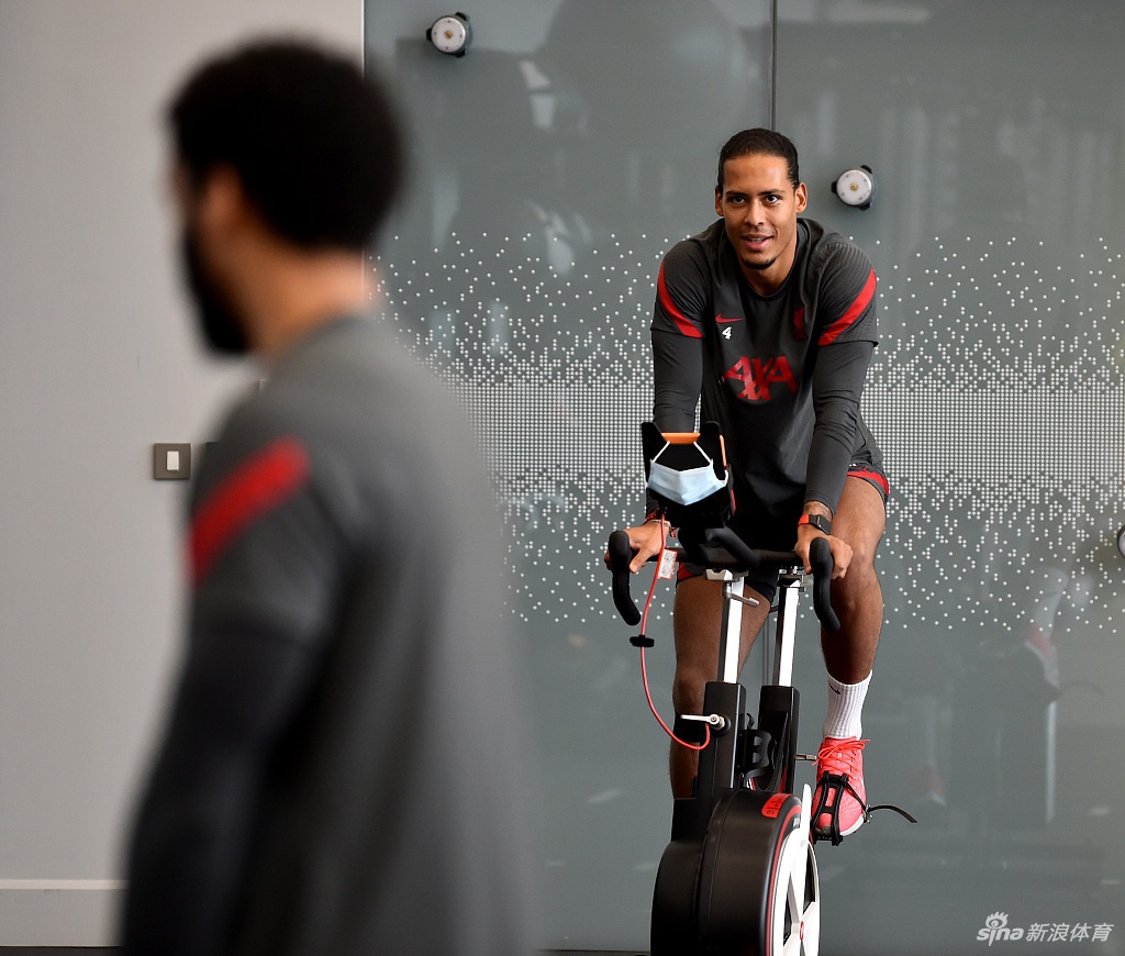 范戴克与戈麦斯回归利物浦训练训练