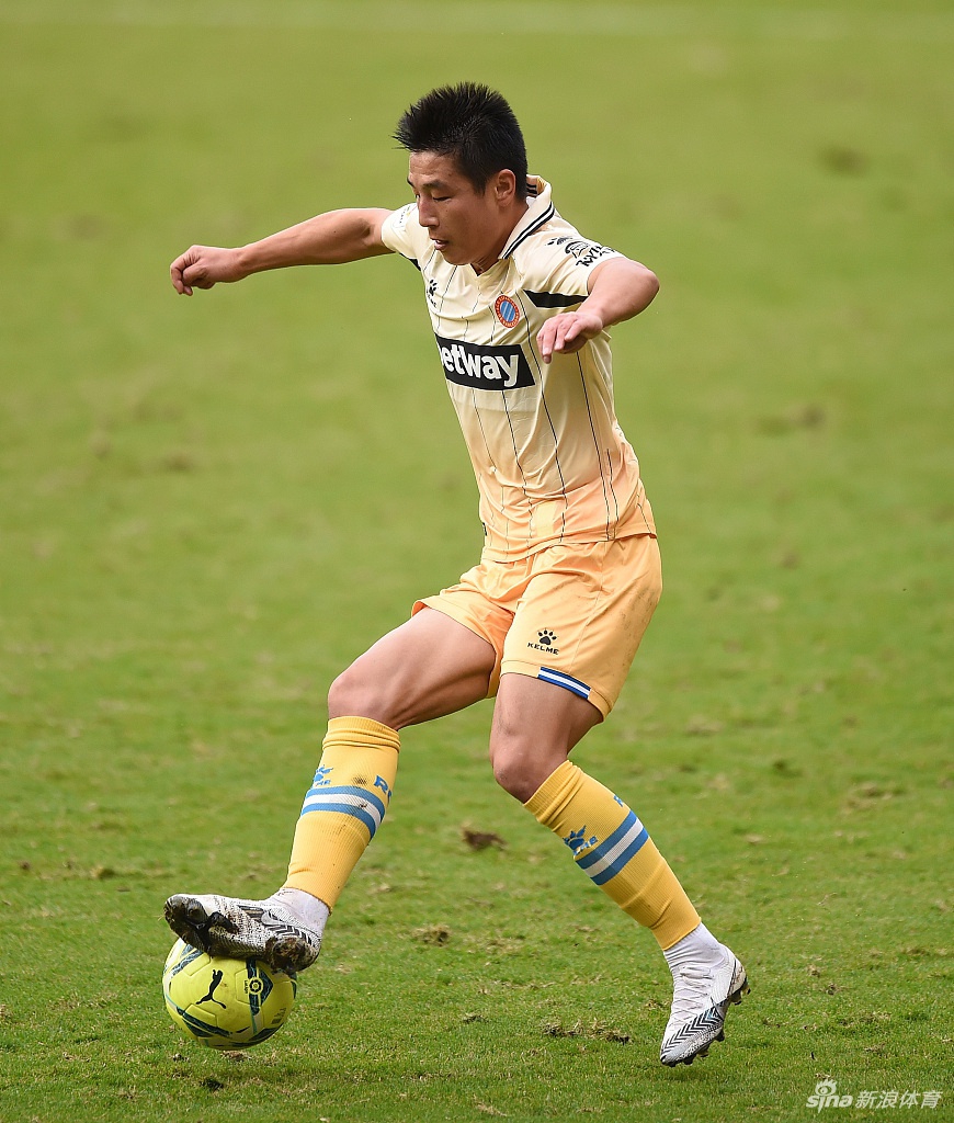 [西乙]西班牙人3-0收获4连胜 武磊替补吃黄牌