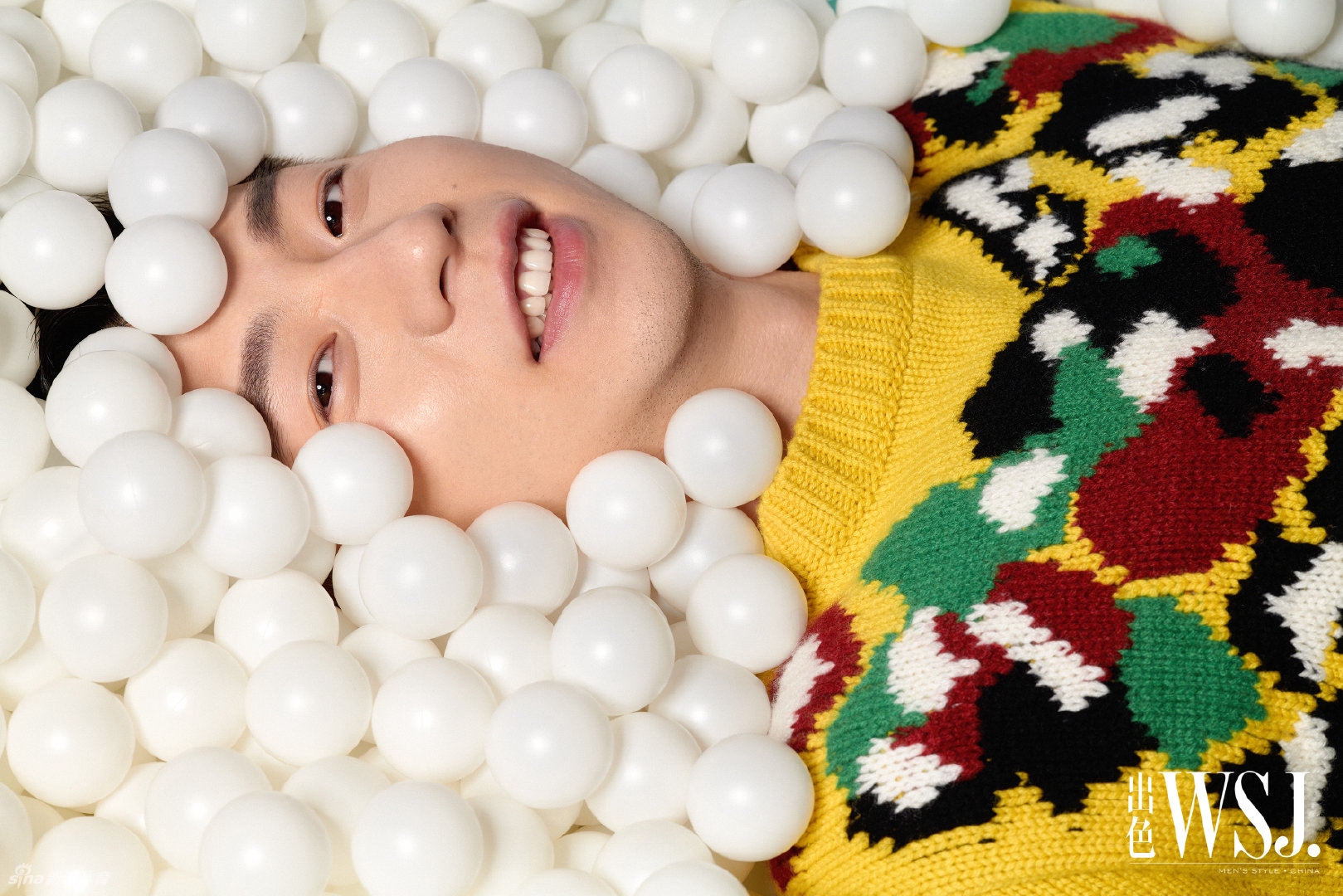 乒坛全满贯得主马龙拍摄男性杂志封面写真