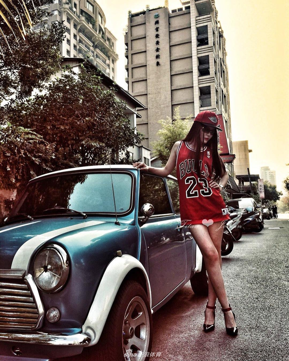 乔丹球衣和球鞋最配？长腿高跟了解一下
