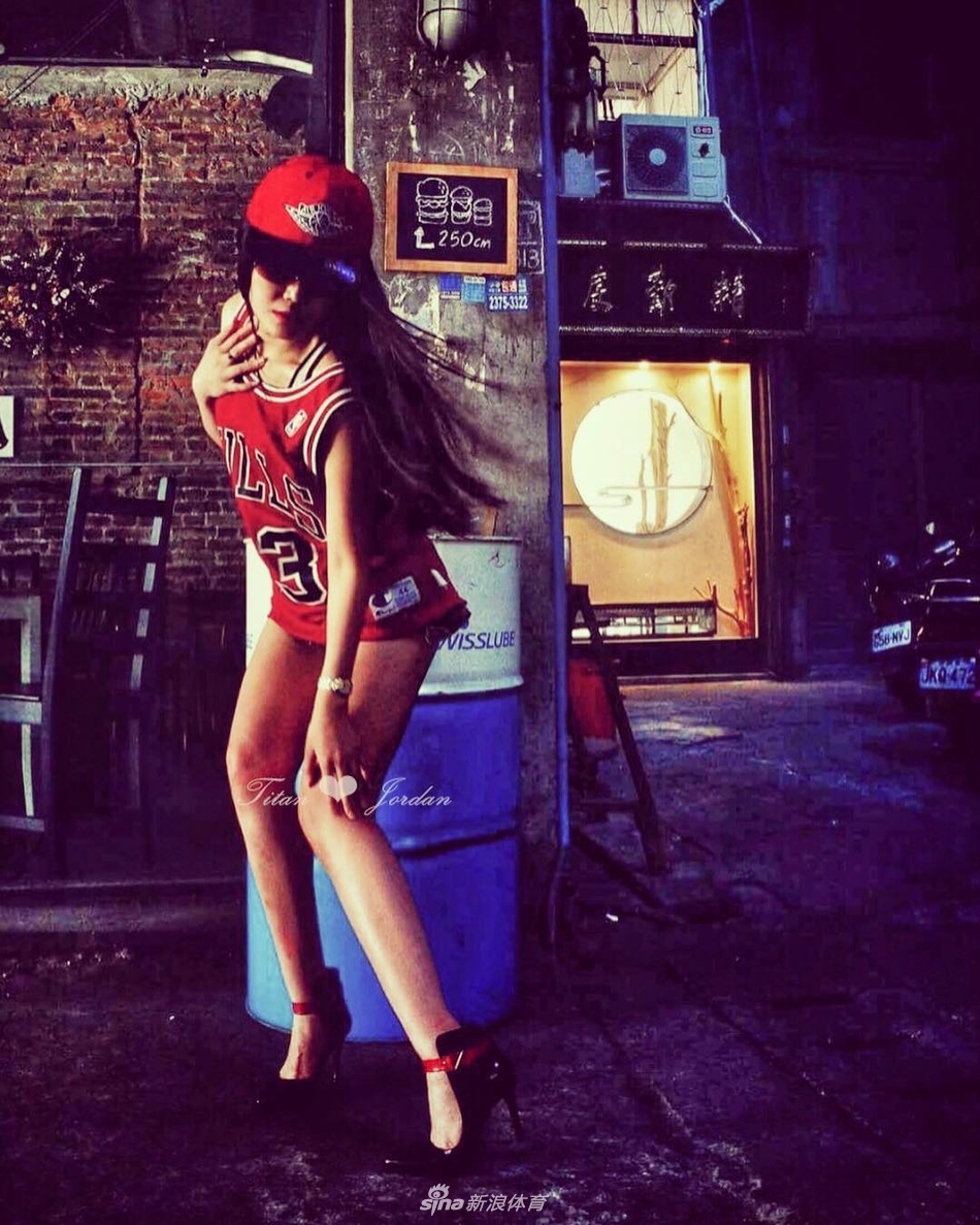 乔丹球衣和球鞋最配？长腿高跟了解一下