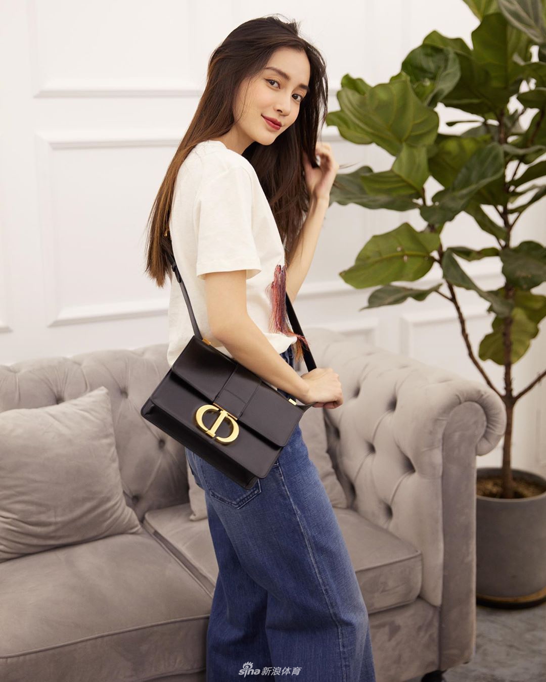 美！Angelababy晒与小贝合影