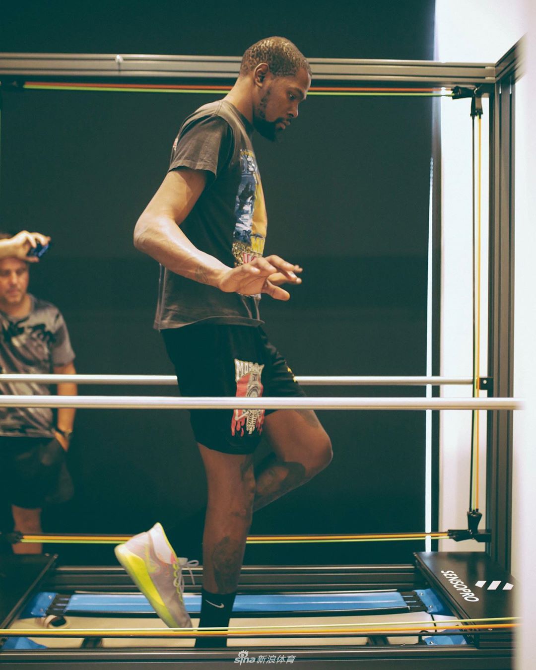 杜兰特跟腱伤势恢复形势喜人 詹皇追梦送祝福