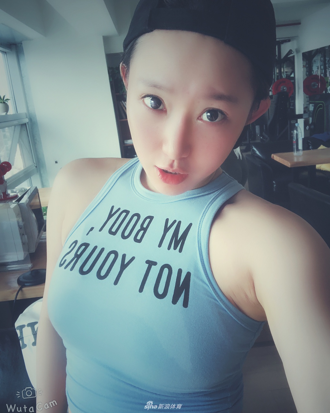 美女老总文筱婷回应于大宝:欢迎足球梦想少年来试训