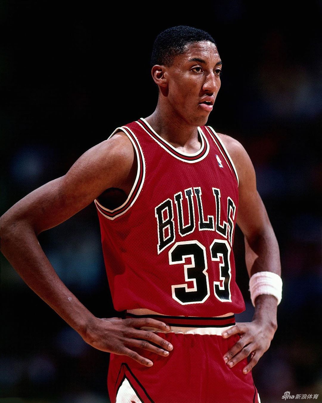 神的助手！皮蓬公牛时期各款球衣回顾