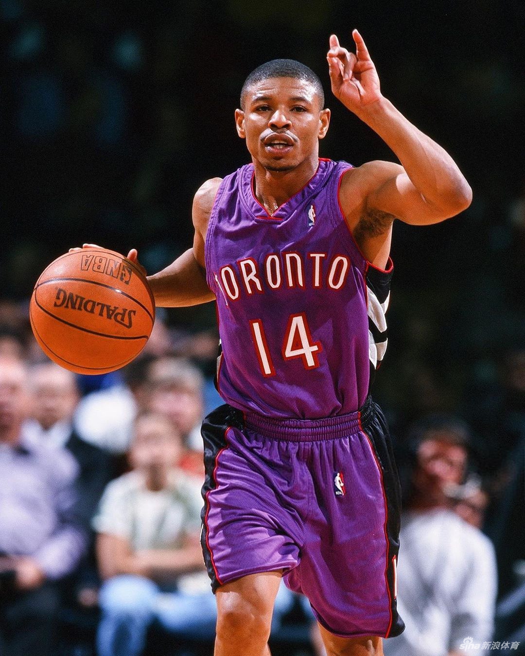 小虫博格斯老照片：NBA史上最矮球员 他防乔丹是什么画面