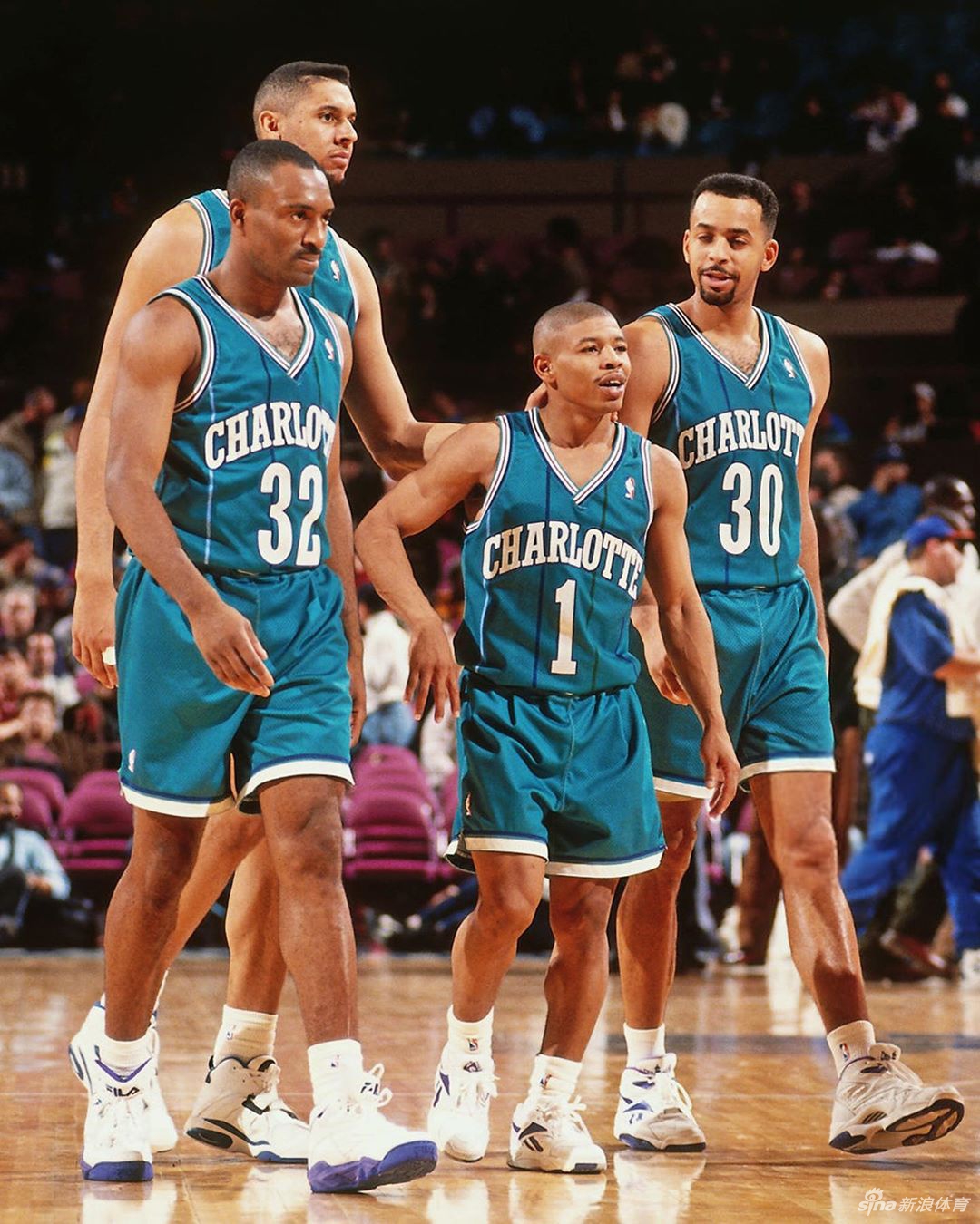 小虫博格斯老照片：NBA史上最矮球员 他防乔丹是什么画面