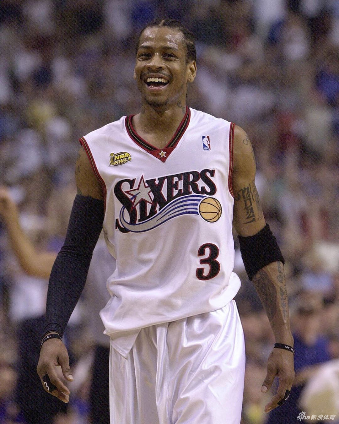 艾弗森老照片:费城3号精灵 他曾让乔丹科比服气