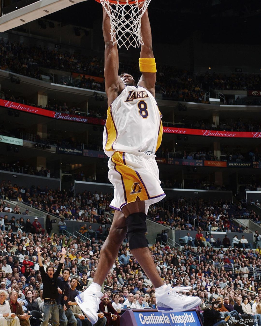 科比穿乔丹鞋是什么造型？飞人战靴最好的代言人