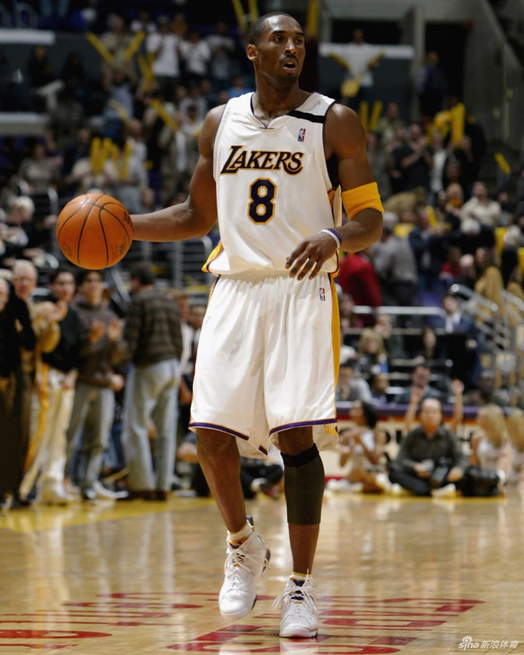 科比穿乔丹鞋是什么造型？飞人战靴最好的代言人