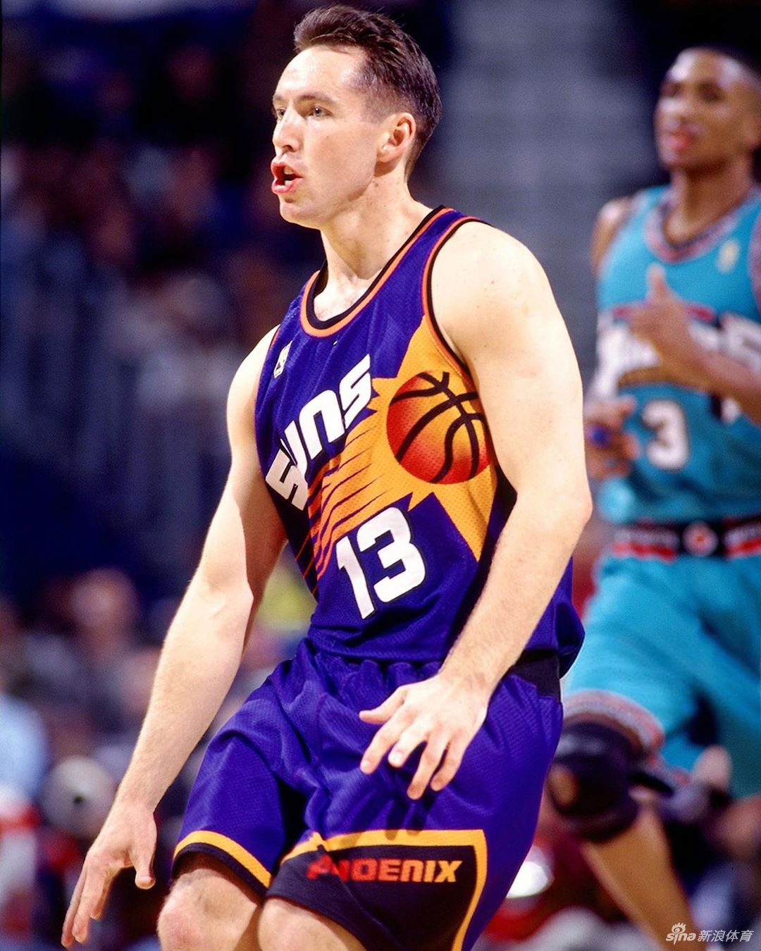 纳什老照片:96黄金一代成员 MVP+助攻王