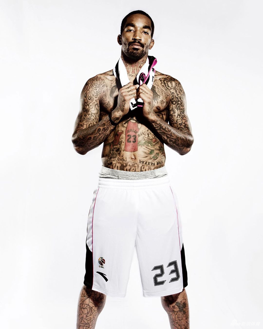 JR史密斯老照片：短暂CBA生涯 骑士收获巅峰