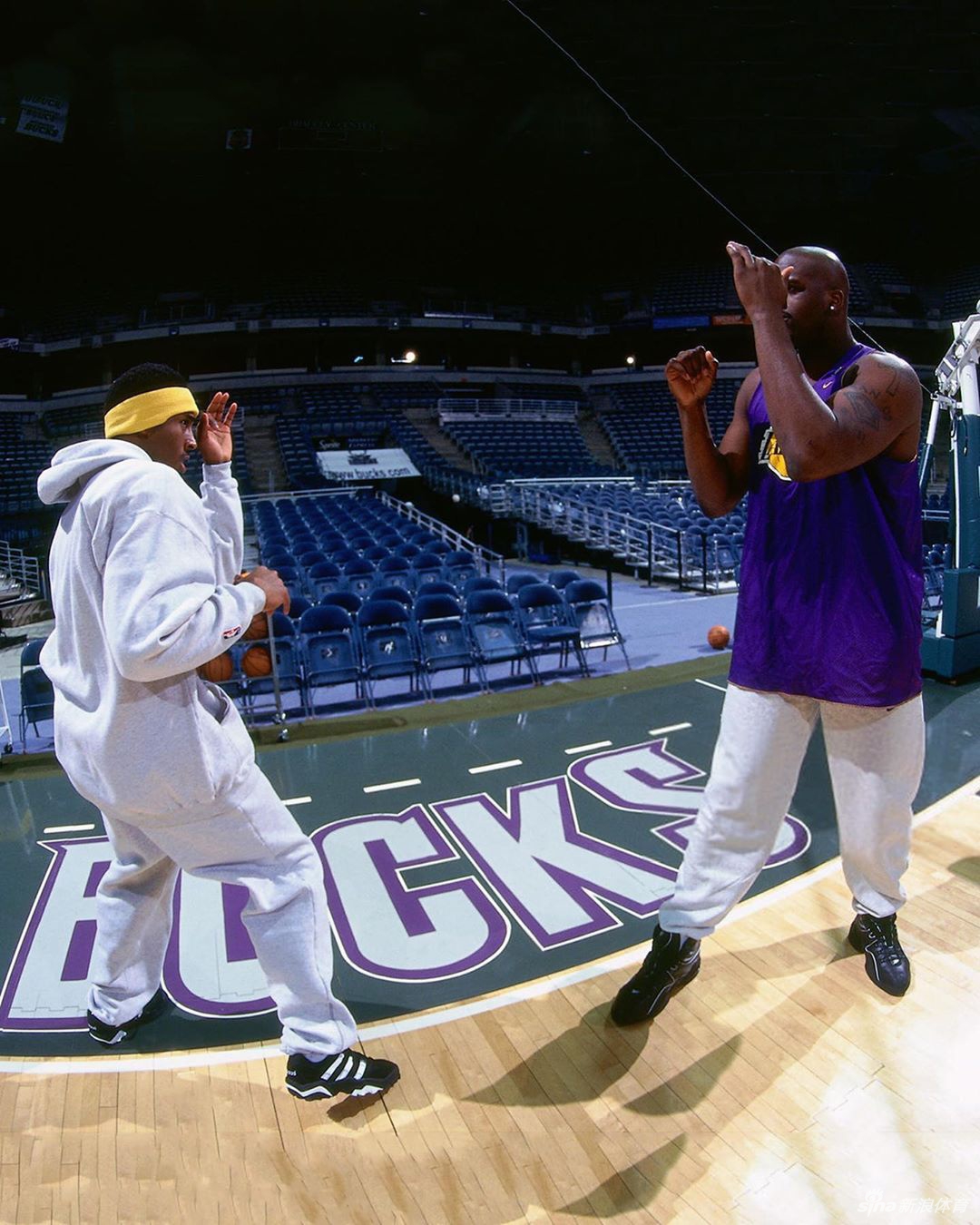 奥尼尔来到洛杉矶的第一年：大鲨鱼1996正青春