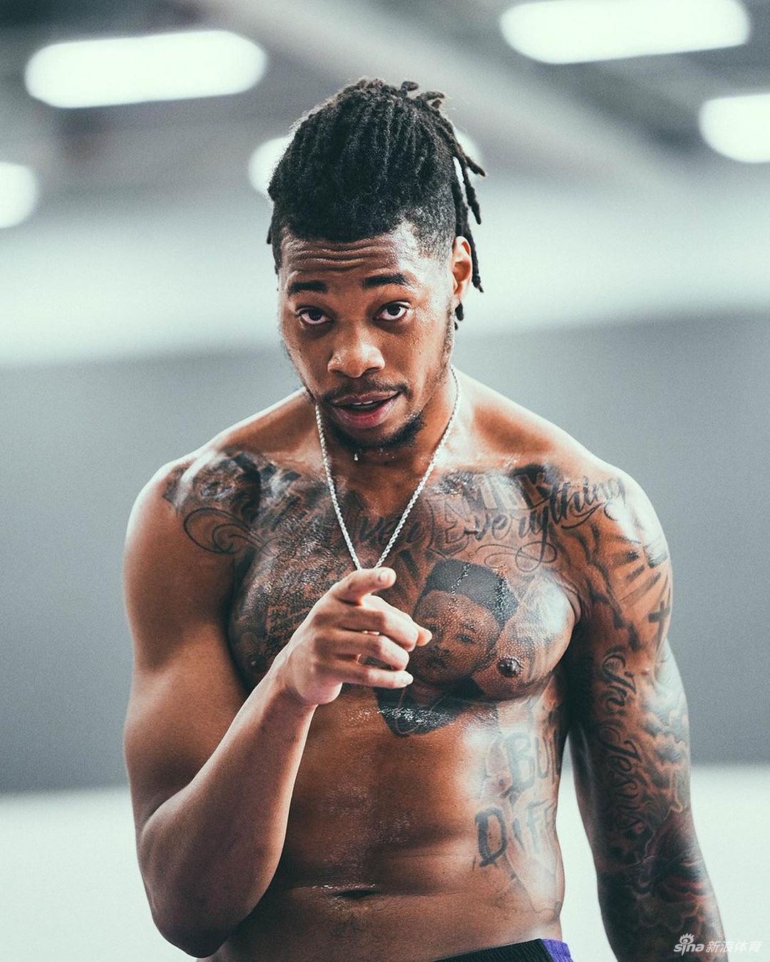 NBA新赛季快开始了！库里引领各队球员归队训练