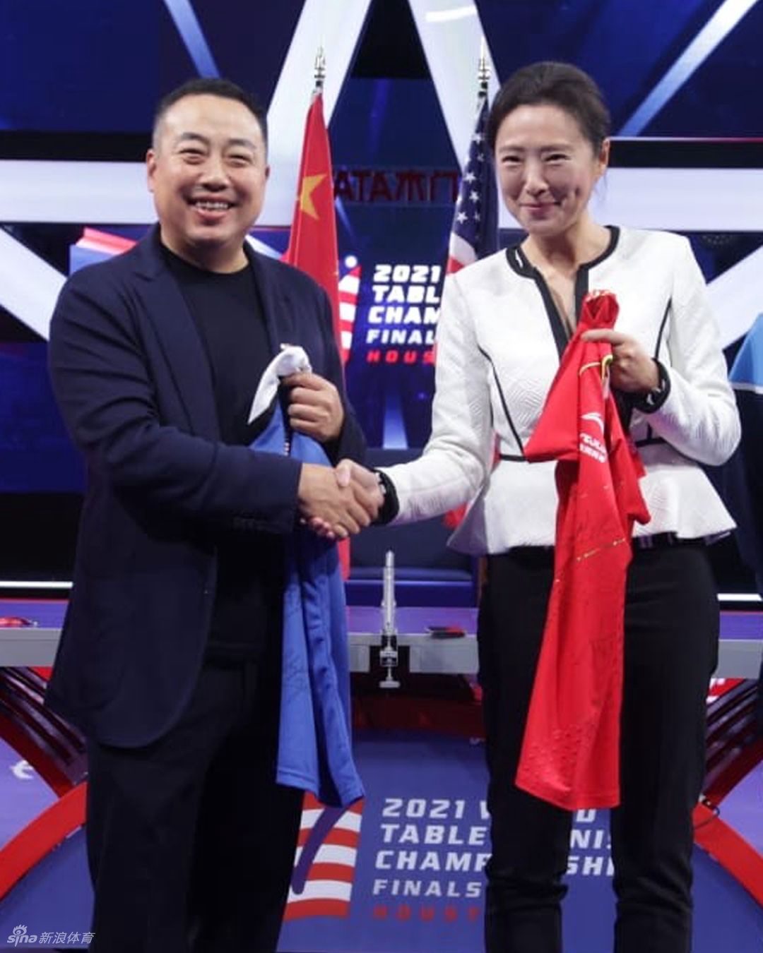 中美乒乓球球跨国组合合练备战世乒赛